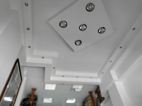 Επιχειρηματικό κτίριο 100 τ.μ. για πώληση