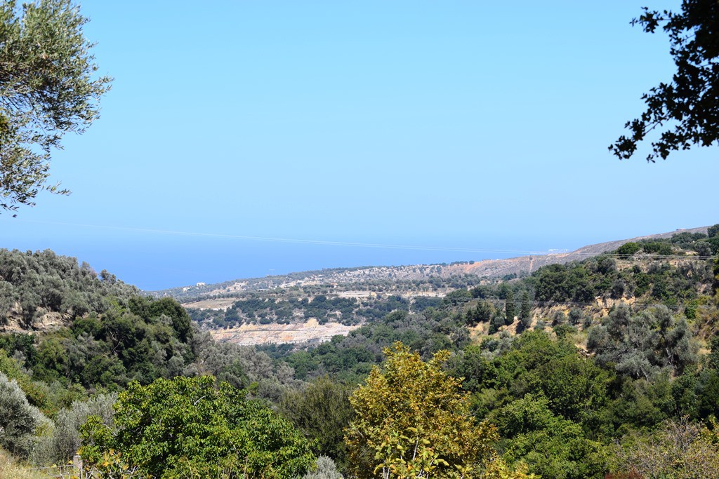 Οικόπεδο 11.000 τ.μ. πρός πώληση, Ν. Ρεθύμνου, Ρέθυμνο