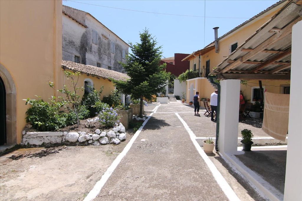 Μονοκατοικία 300 τ.μ. προς πώληση, Αχίλλειο Κέρκυρας