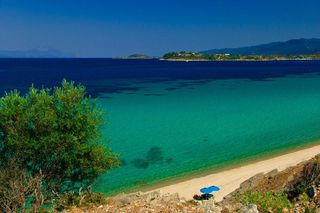Οικόπεδο 14.300 τ.μ. προς πώληση