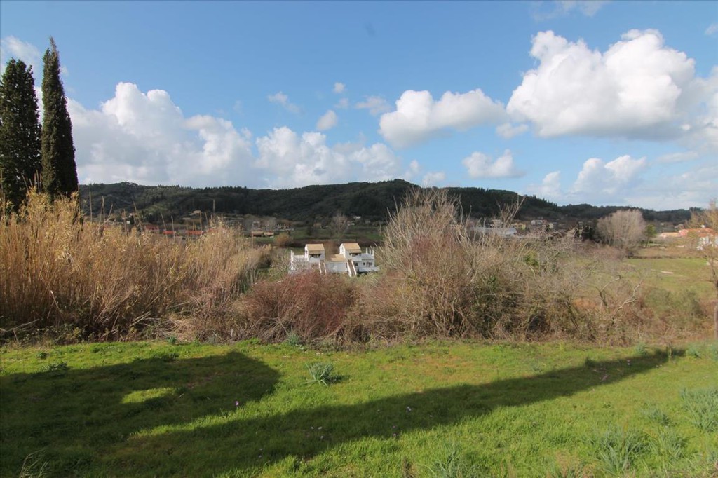 Οικόπεδο 6.135 τ.μ. προς πώληση, Εσπερίες