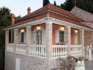 Βίλλα 110 τ.μ. προς πώληση, Λευκίμμη Κέρκυρας-thumb-1