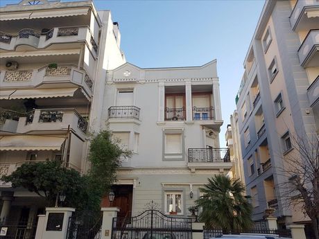 Βίλλα 450 τ.μ. πρός πώληση