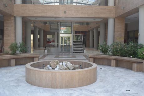 Building 5.600 sqm for sale