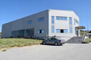Επιχειρηματικό κτίριο 800 τ.μ. για πώληση