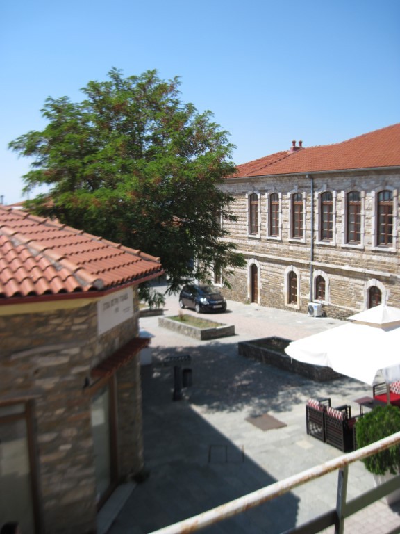 Επαγγελματικό 240 τ.μ. προς πώληση, Κέντρο Πολυγύρου