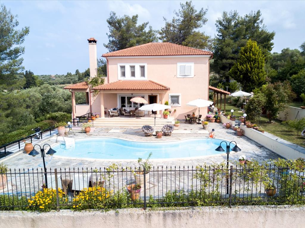 Βίλλα 360 τ.μ. πρός πώληση, Χαλκιδική, Κασσάνδρα