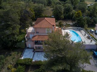 Βίλλα 360 τ.μ. προς πώληση, Γλυφονέρι-thumb-1