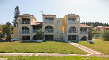 Hotel 412sqm for sale-Corfu » Lefkimmi
