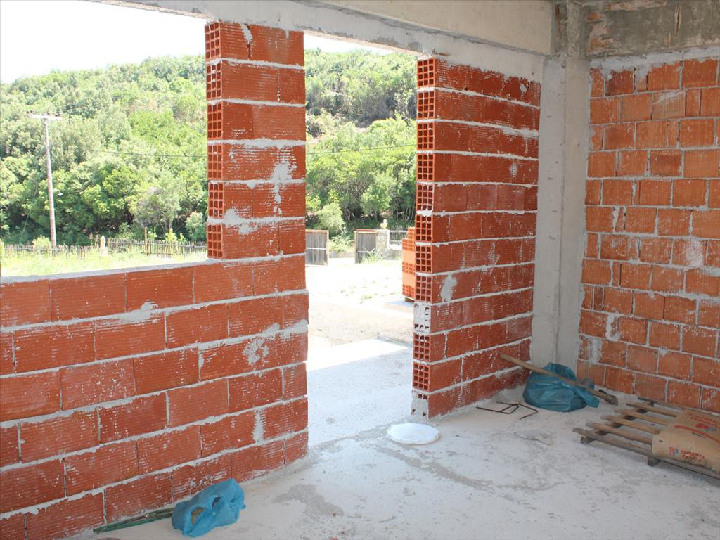 Μονοκατοικία 240 τ.μ. προς πώληση, Παραλία Σκοτίνας