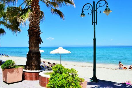 Hotel 745sqm for sale-Kassandra » Pefkochori
