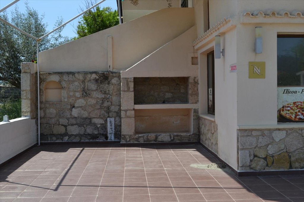 Επιχειρηματικό κτίριο 100 τ.μ. προς πώληση, Σκάλα Φούρκας