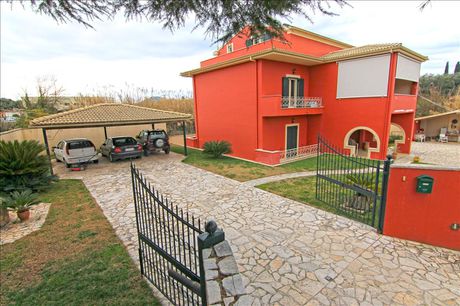 Detached home 275sqm for sale-Corfu » Achilleio