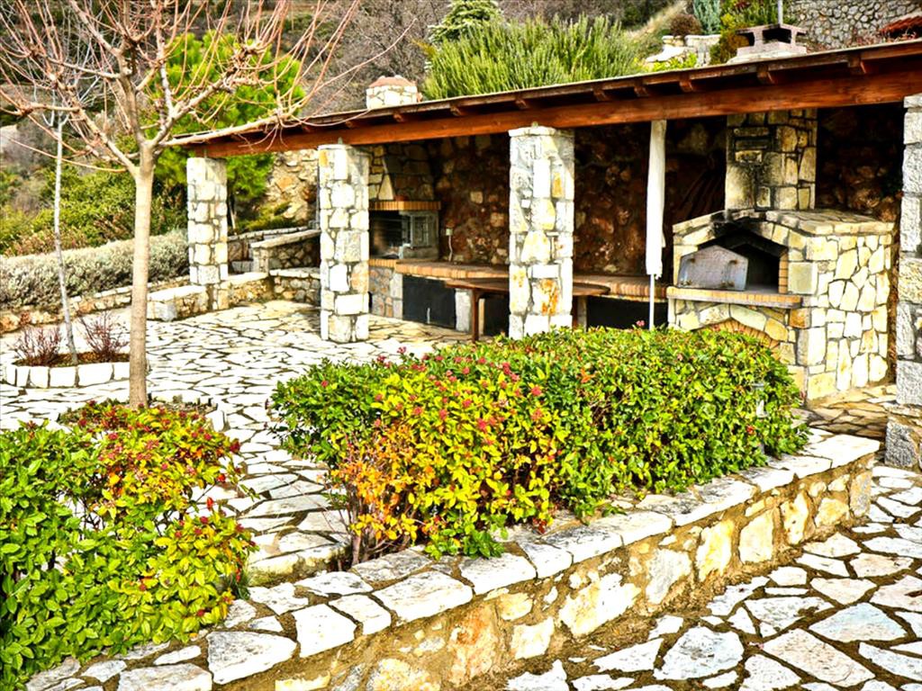 Βίλλα 140 τ.μ. πρός πώληση, Βοιωτία, Αράχοβα