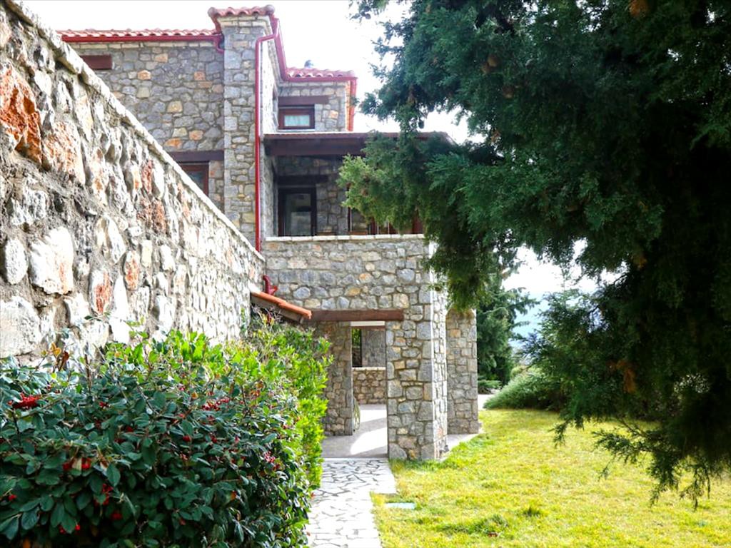 Βίλλα 140 τ.μ. πρός πώληση, Βοιωτία, Αράχοβα