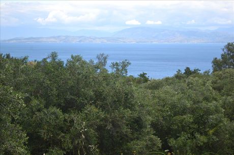 Land plot 3.700sqm for sale-Corfu » Achilleio