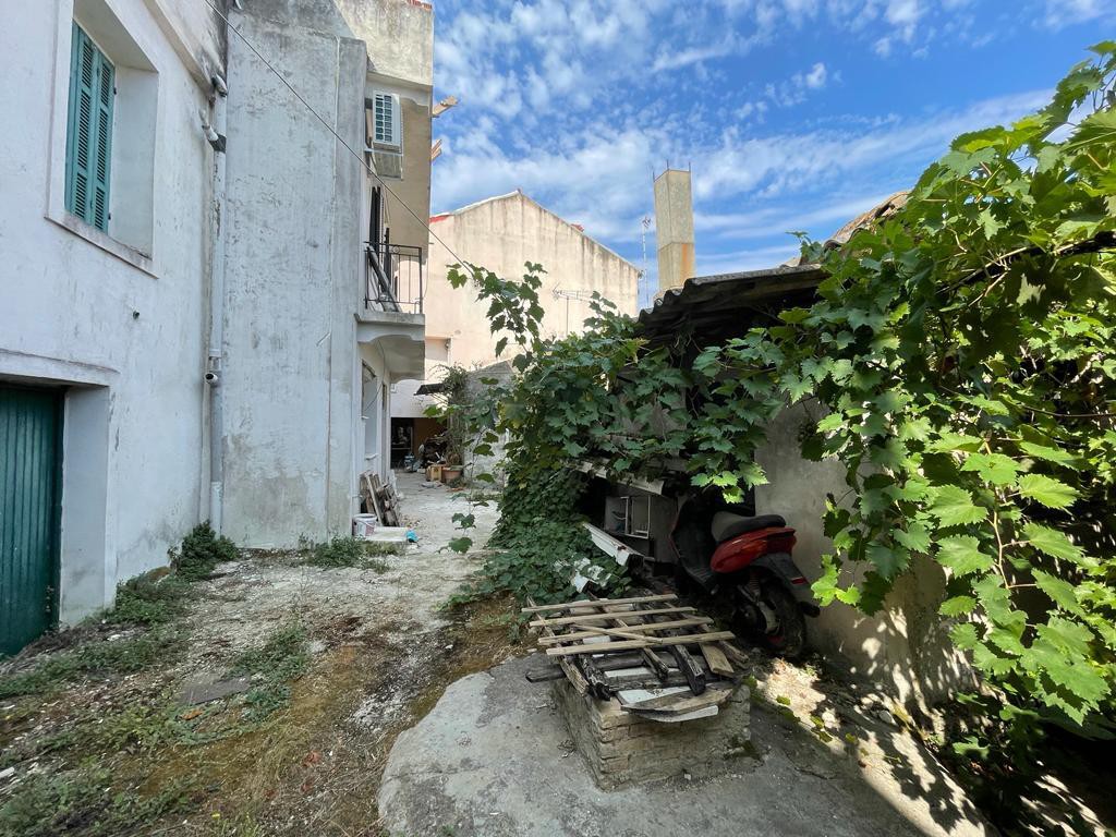Μονοκατοικία 200 τ.μ. προς πώληση, Λευκίμμη Κέρκυρας