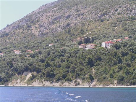 Land plot 1.840sqm for sale-Kalamos » Kastro