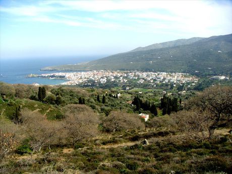 Land plot 11.000sqm for sale-Andros » Chora
