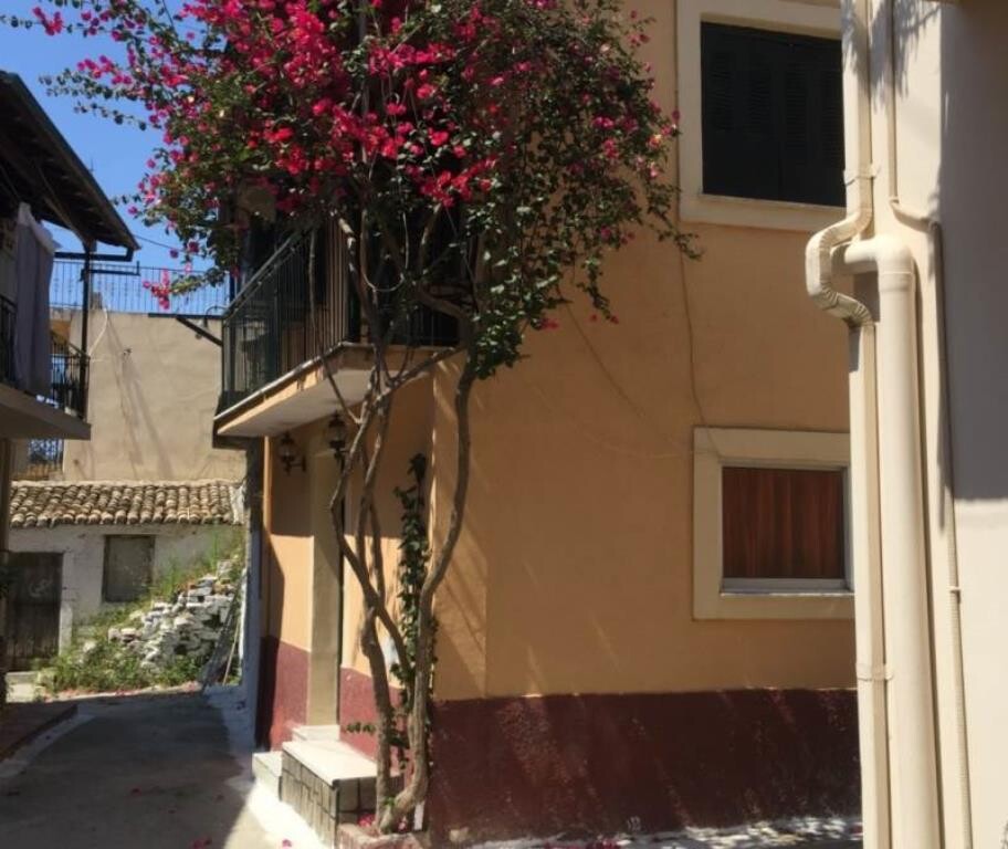 Μονοκατοικία 110 τ.μ. προς πώληση, Εσπερίες