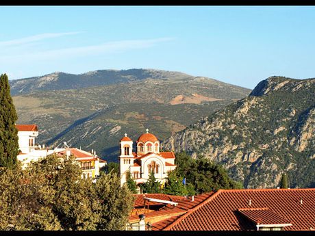 Villa 240sqm for sale-Arachova » Kalivia