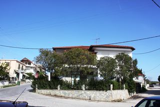 Detached home 270 sqm for sale