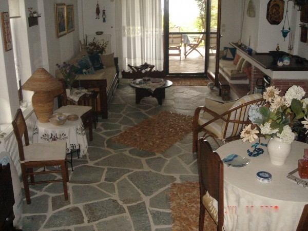 Μονοκατοικία 300 τ.μ. προς πώληση, Νέα Σκιώνη