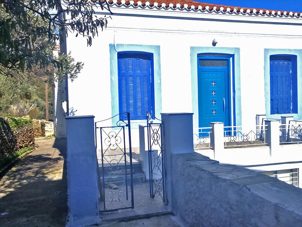 Μονοκατοικία 150 τ.μ. προς πώληση, Χώρα Άνδρου