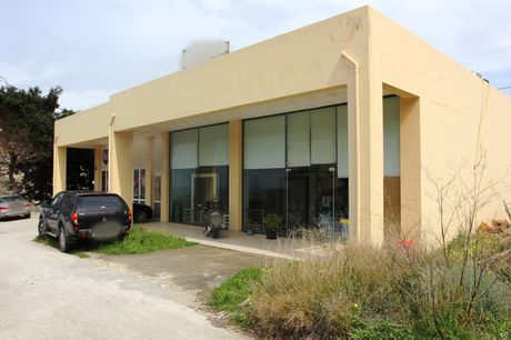 Business bulding 410sqm for sale-Rethimno » Meskinias