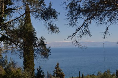 Land plot 8.000sqm for sale-Corfu » Korissioi