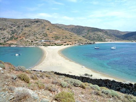 Land plot 4.167sqm for sale-Kythnos » Apokrousi