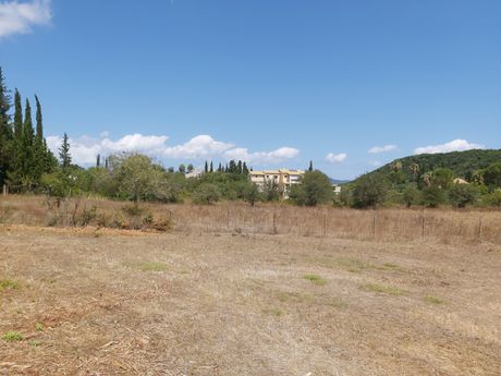 Οικόπεδο 8.700 τ.μ. για πώληση