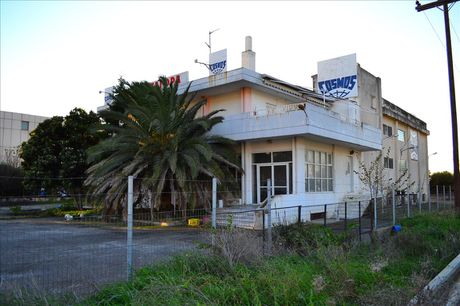 Building 1.566sqm for sale-Thermi » Triadio