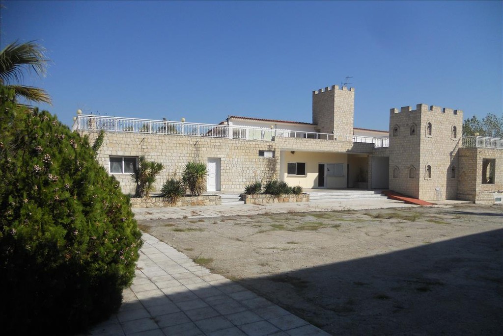 Ξενοδοχείο 5.700 τ.μ. προς πώληση, Κασσάνδρεια