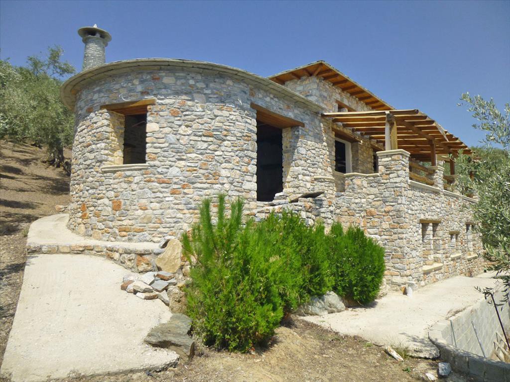 Βίλλα 270 τ.μ. πρός πώληση, Μαγνησία, Μηλιές