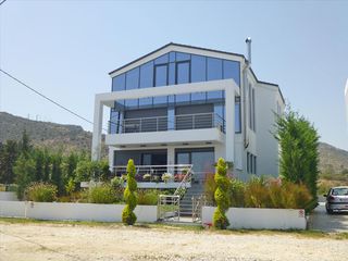 Βίλλα 300 τ.μ. για πώληση