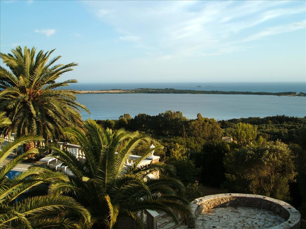 Βίλλα 360 τ.μ. πρός πώληση, Ν. Κέρκυρας, Κέρκυρα