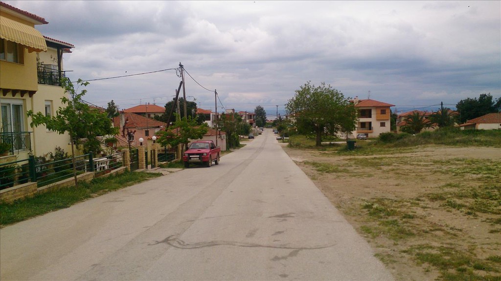 Οικόπεδο 700 τ.μ. προς πώληση, Άγιος Νικόλαος Σιθωνίας