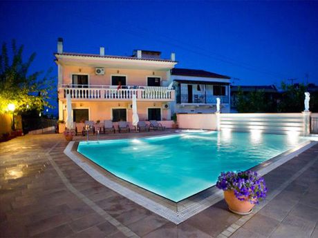 Hotel 400sqm for sale-Corfu » Palaiokastritsa