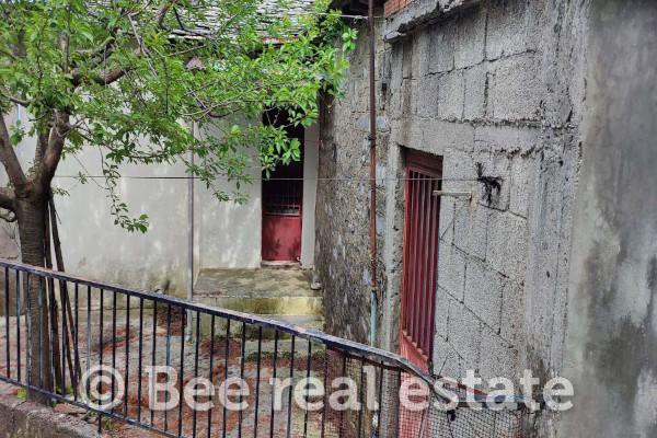 Μονοκατοικία 290 τ.μ. προς πώληση, Χορευτό