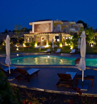 Hotel 800sqm for sale-Kassandra » Filakes Xenofonta
