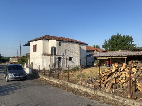 Μονοκατοικία 100 τ.μ. προς πώληση