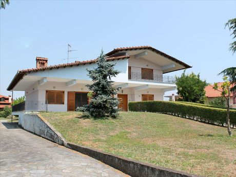 Villa 450sqm for sale-Paralia » Center