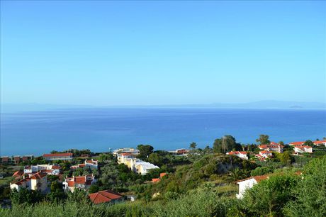 Land plot 4.650sqm for sale-Pallini » Polichrono