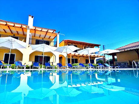 Hotel 450sqm for sale-Main Town Area » Argasi