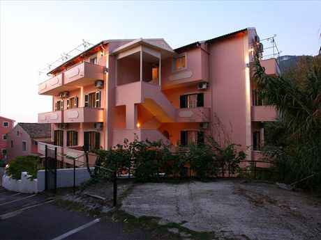 Hotel 640sqm for sale-Corfu » Achilleio