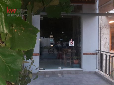 Store 32sqm for sale-Patra