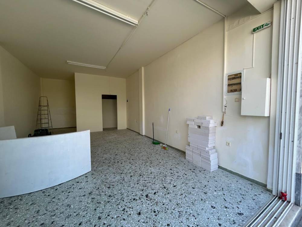 Κατάστημα 52 τ.μ. πρός πώληση, Κορινθία, Σικυώνα