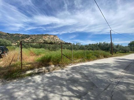 Land plot 10.253sqm for sale-Sikiona » Moulki