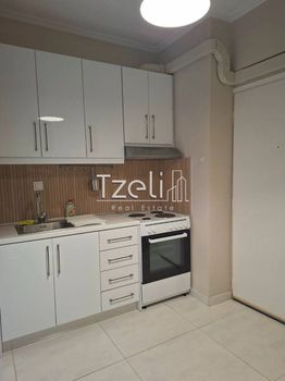 Studio 32sqm for rent-Patra » Skagiopouleio